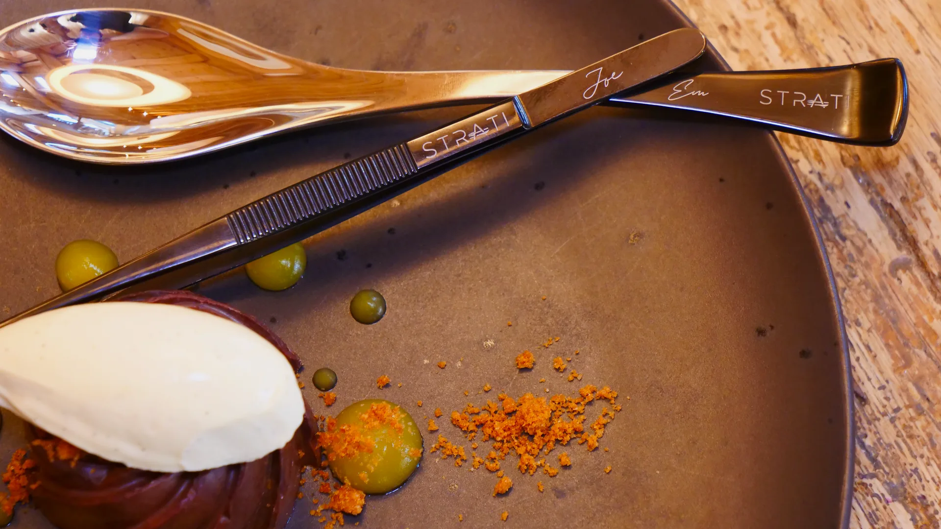A Strati plated dessert course